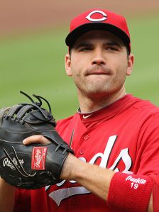 448px-Joey_Votto_on_June_25,_2011_(1)
